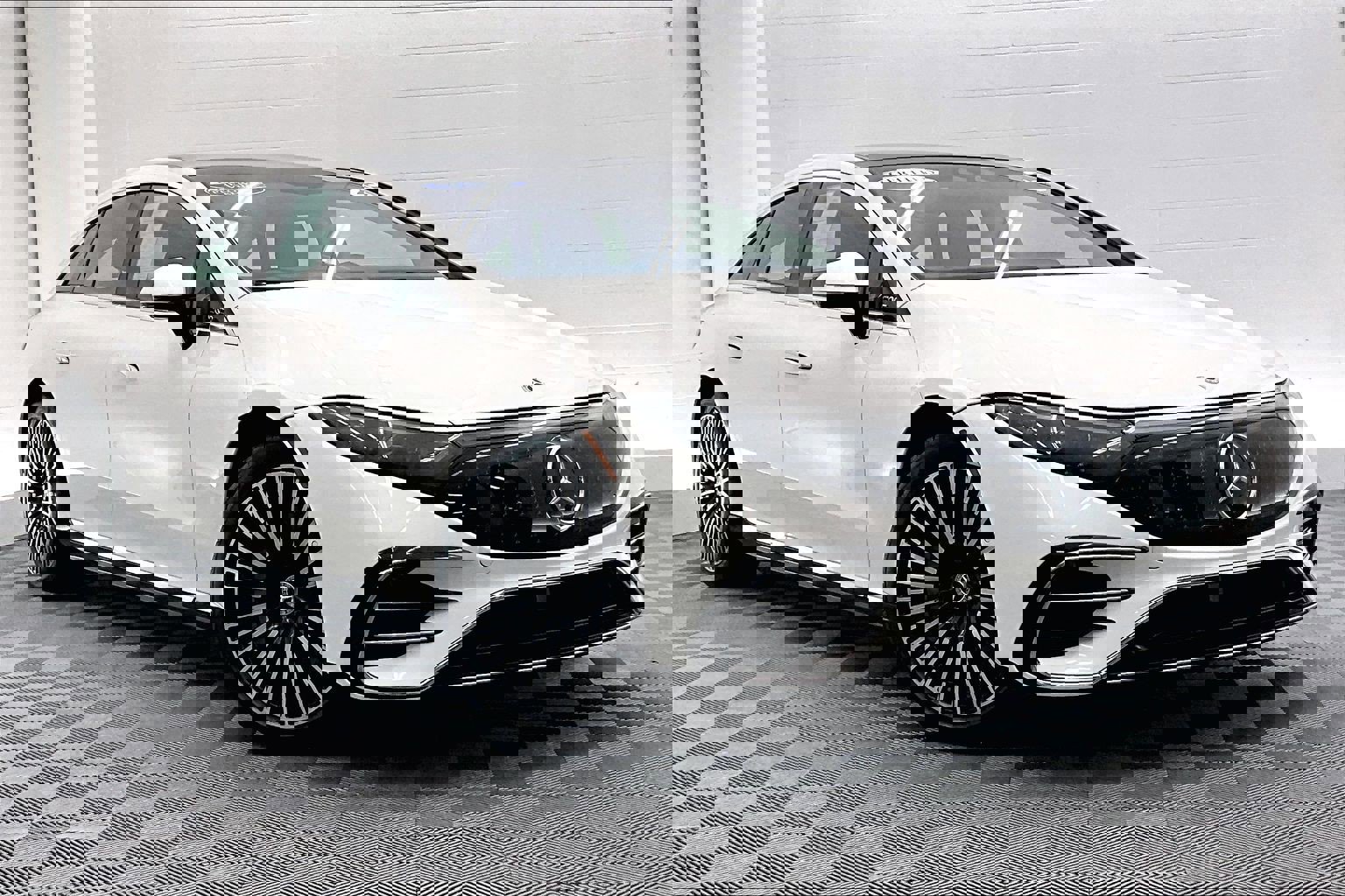 Certified 2023 Mercedes-Benz EQS 450+ 4MATIC Sedan image 34