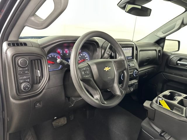 Used 2023 Chevrolet Silverado 1500 Custom image 13