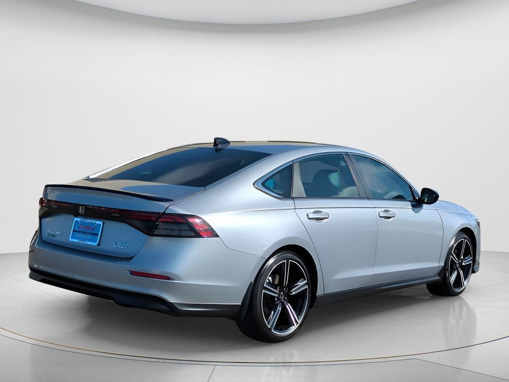 Used 2023 Honda Accord Sport image 5