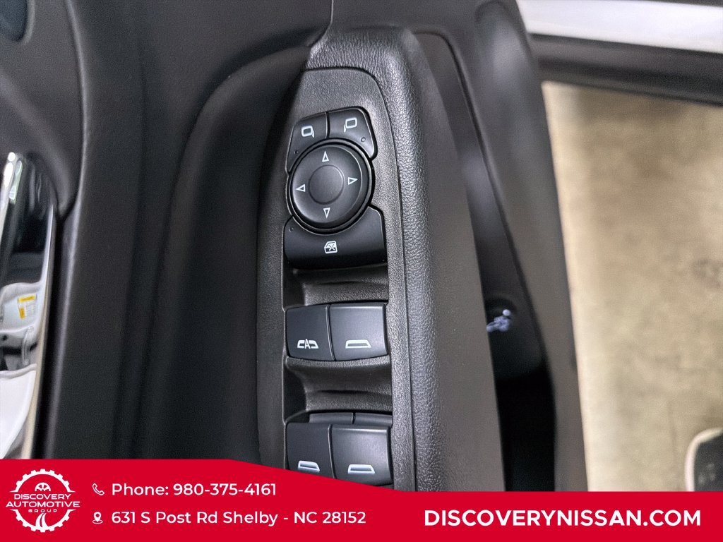 Used 2024 Chevrolet Equinox LT AWD/4WD image 12