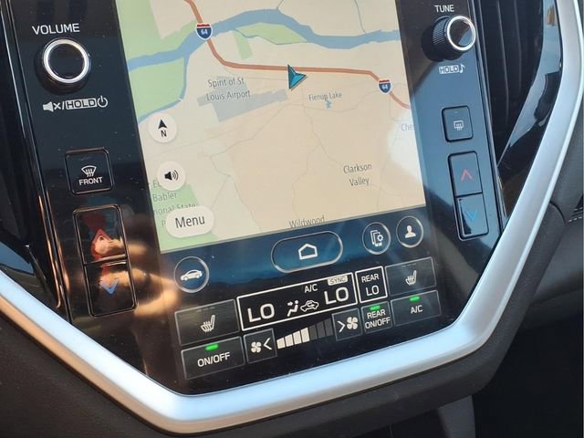 Used 2024 Subaru Ascent Limited w/ Technology Package image 10