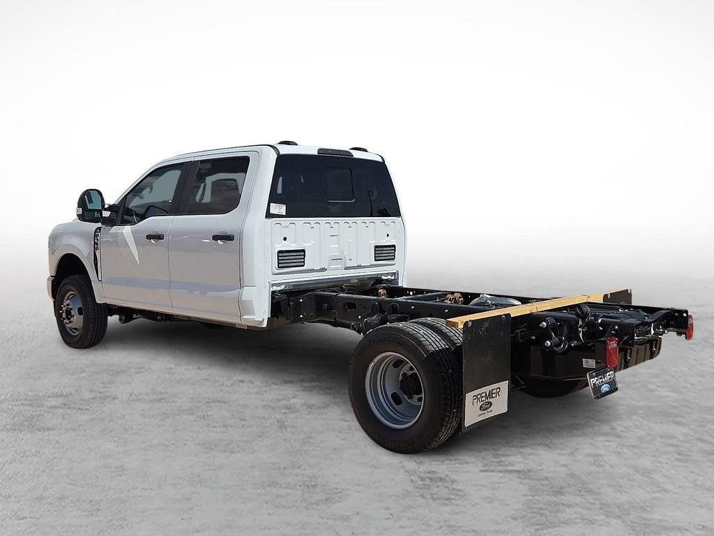 New 2026 Ford F350 XL w/ XL Chrome Package AWD/4WD image 7