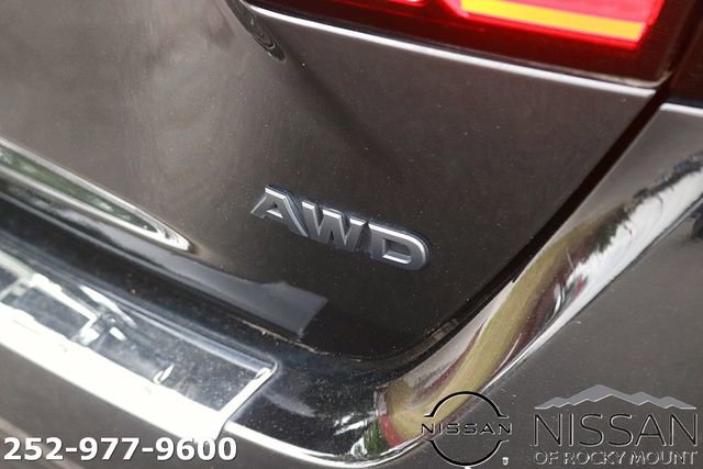 Used 2022 Nissan Altima 2.5 SR w/ Midnight Edition Package AWD/4WD image 10