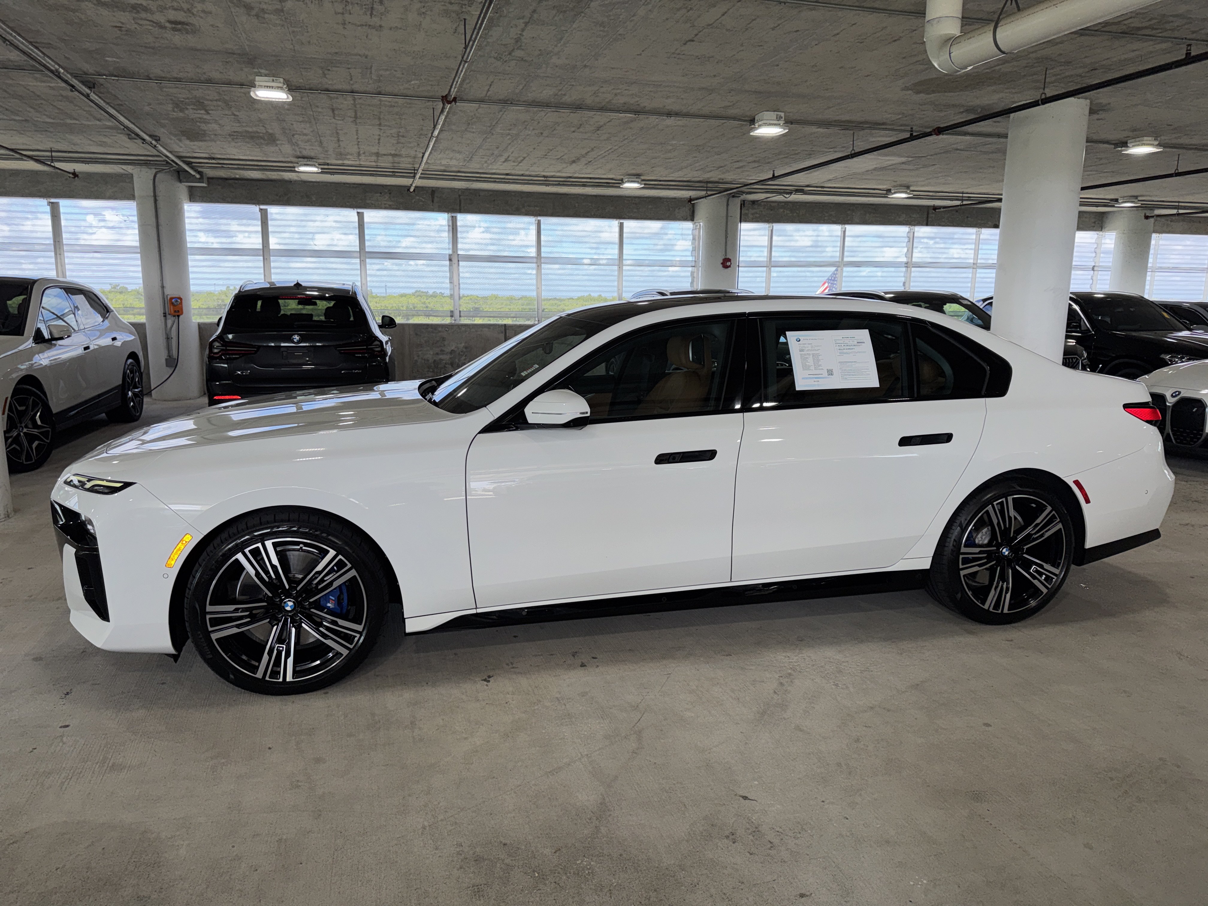 Used 2023 BMW 740i RWD image 5