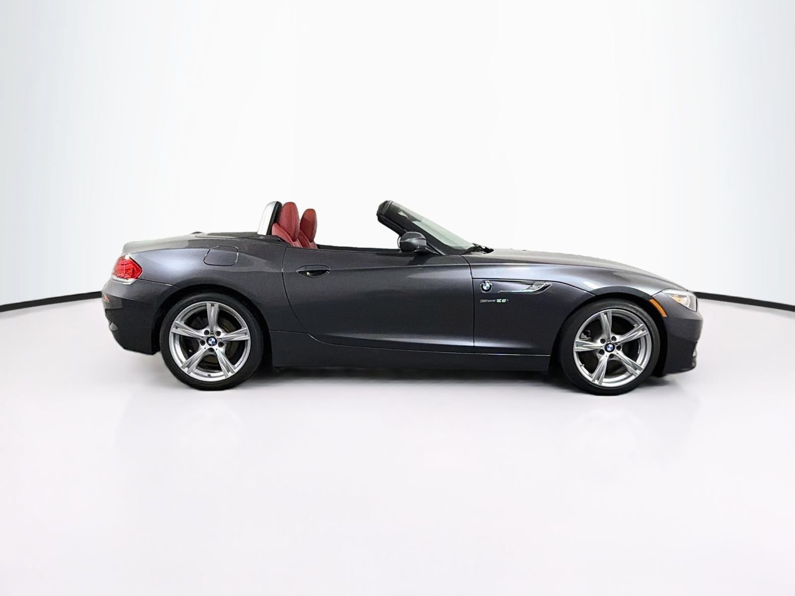Used 2016 BMW Z4 sDrive28i RWD image 15
