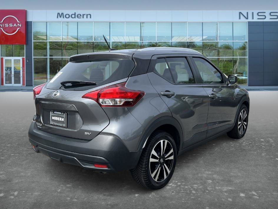Used 2019 Nissan Kicks SV image 5