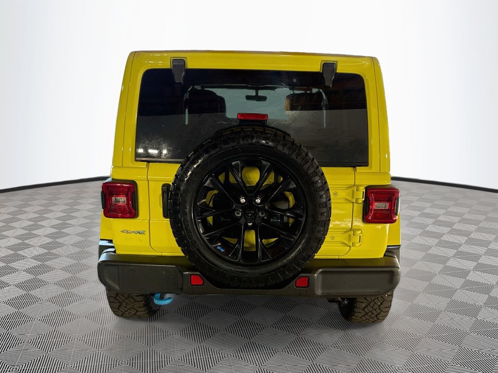 Certified 2023 Jeep Wrangler Unlimited Sahara w/ Cold Weather Group AWD/4WD image 7