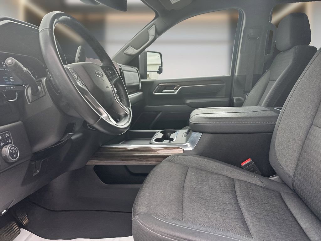 Used 2025 Chevrolet Silverado 2500 LT w/ Trail Boss Package image 10