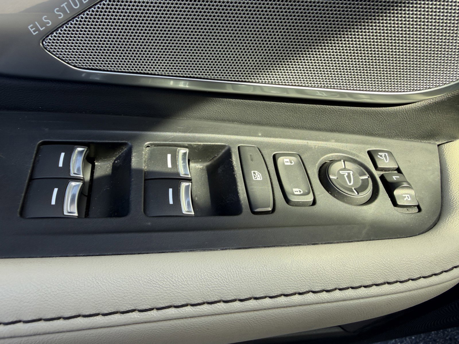 Used 2023 Acura RDX AWD w/ A-Spec & Advance Pkg image 24