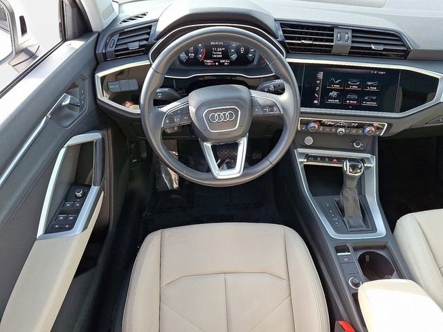 Used 2020 Audi Q3 2.0T Premium image 13