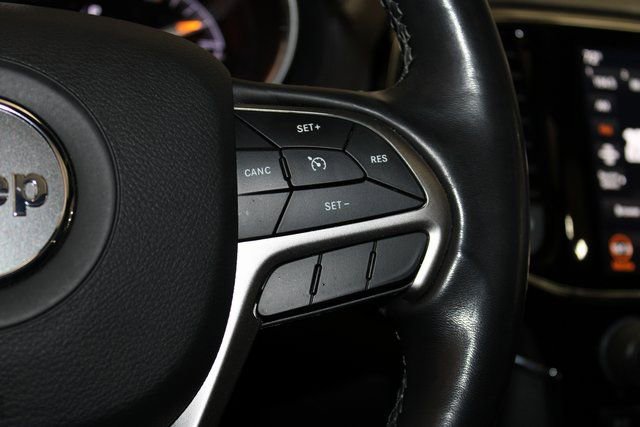 Used 2021 Jeep Grand Cherokee Overland image 29