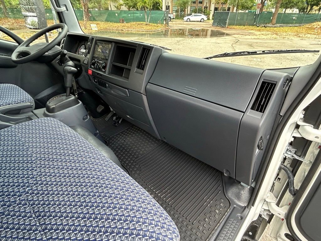 New 2024 Chevrolet Low Cab Forward image 18