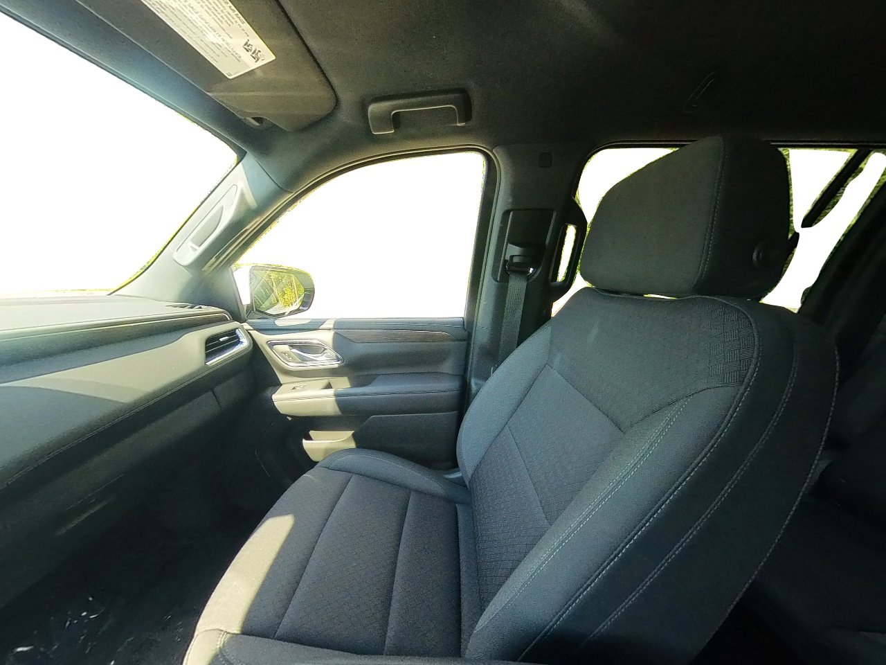 Used 2023 Chevrolet Suburban LS image 39
