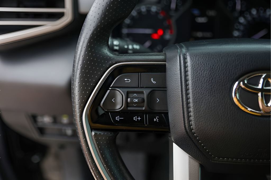 Used 2023 Toyota Tundra SR5 w/ SR5 Convenience Package image 17