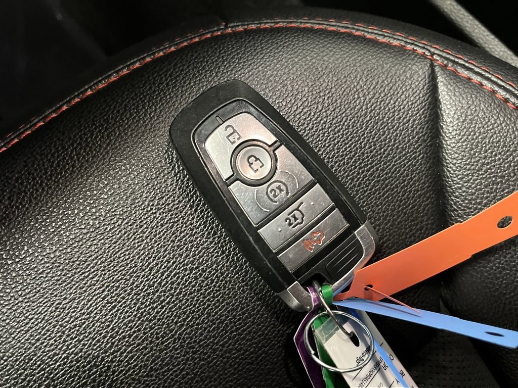 Used 2023 Ford Explorer ST-Line AWD/4WD image 28