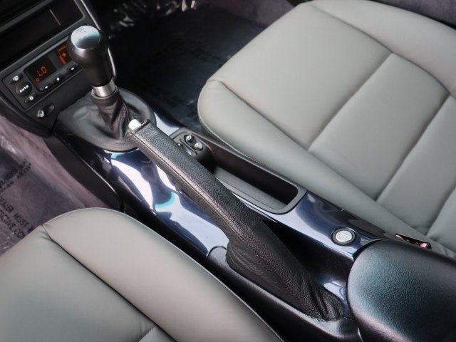 Used 2003 Porsche 911 Turbo image 33