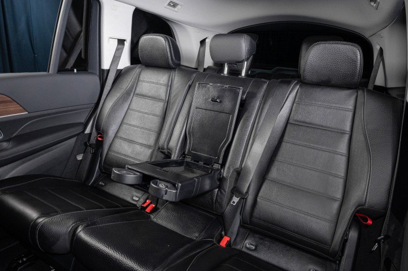 New 2026 Mercedes-Benz GLS 450 4MATIC image 30