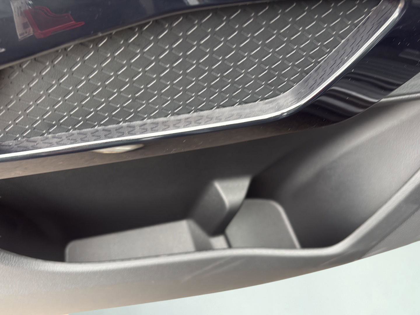 New 2026 Nissan Pathfinder SV AWD/4WD image 17