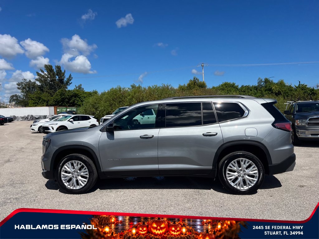 Used 2026 GMC Acadia Elevation w/ Elevation Premium Package FWD image 4