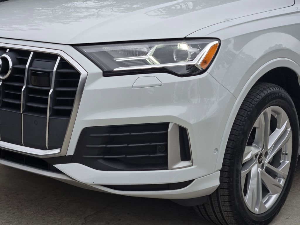 Certified 2023 Audi Q7 2.0T Premium w/ Convenience Package image 12