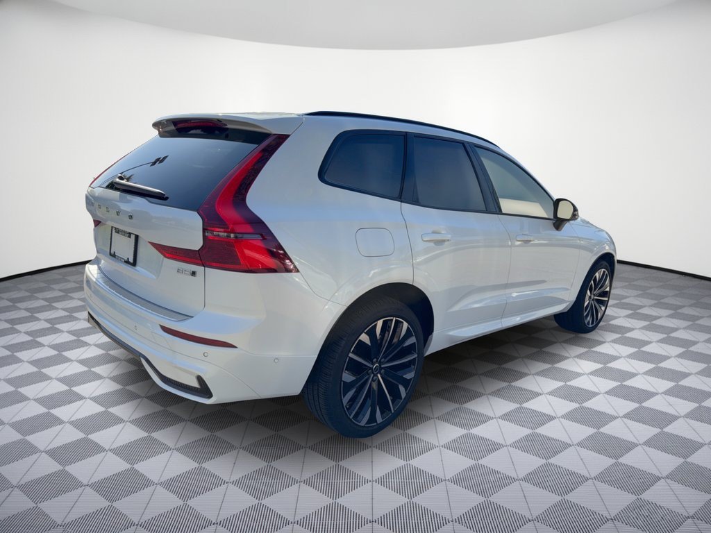 Used 2026 Volvo XC60 B5 Ultra AWD/4WD image 9