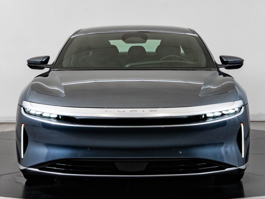 Used 2024 Lucid Air Touring image 2