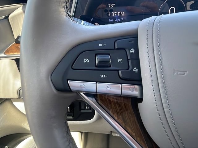 Used 2024 Cadillac Escalade ESV Premium Luxury Platinum AWD/4WD image 22