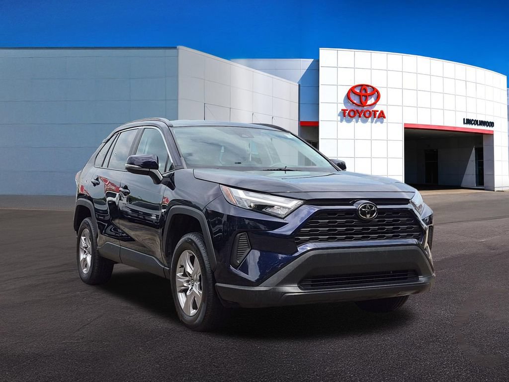 Used 2023 Toyota RAV4 XLE AWD/4WD image 7