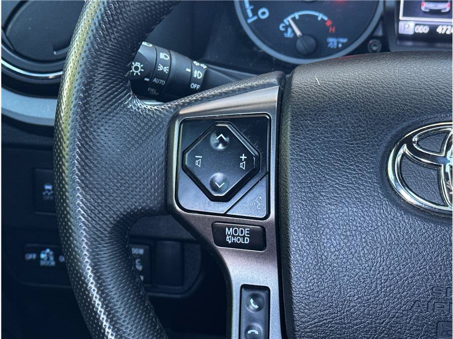 Used 2022 Toyota Tacoma TRD Sport w/ TRD Premium Sport Package AWD/4WD image 21