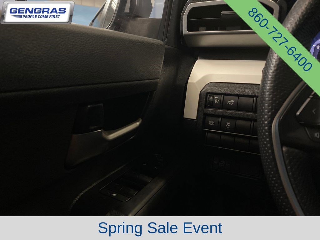 Used 2024 Toyota Tacoma TRD Off-Road AWD/4WD image 24