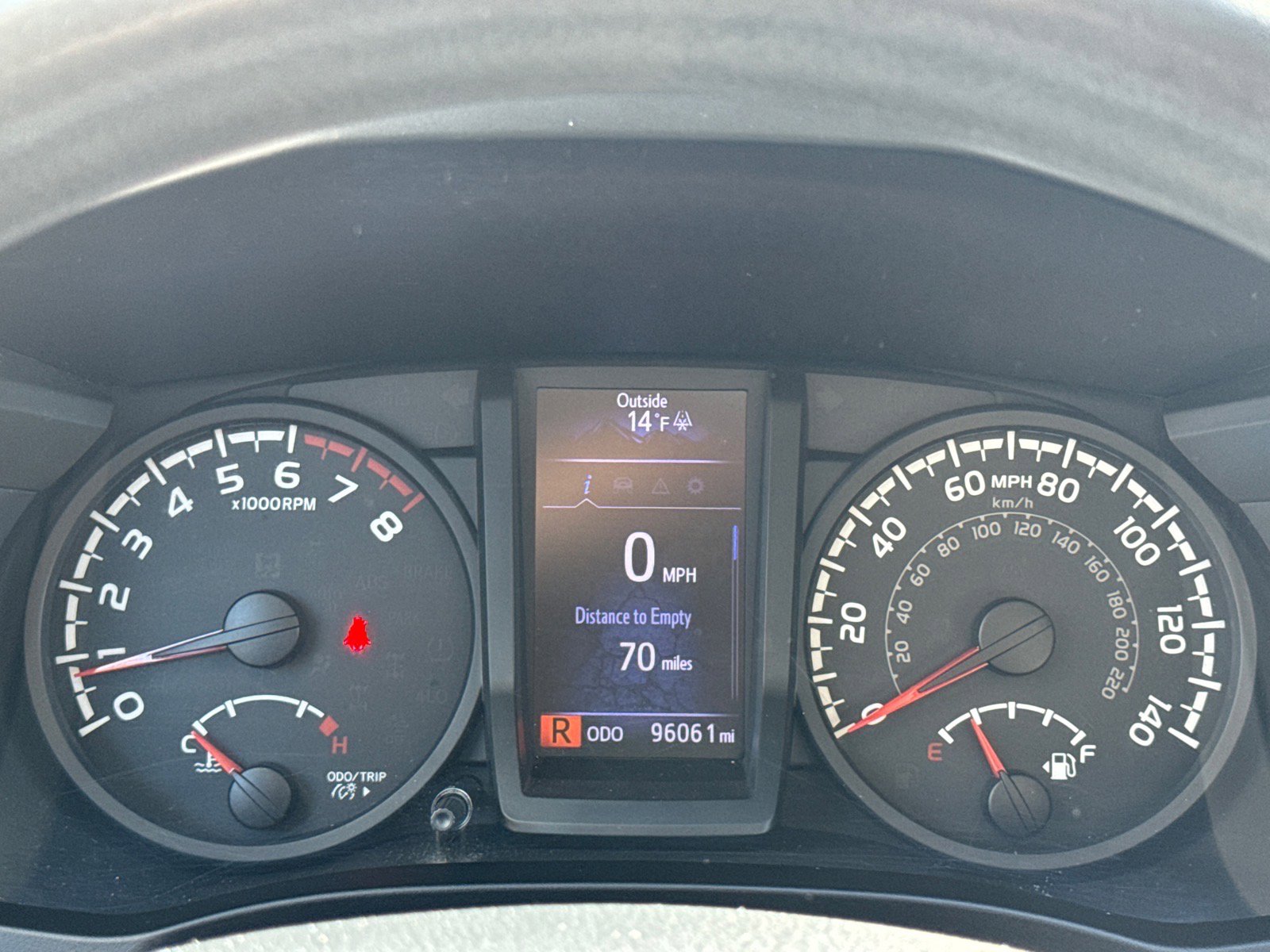 Used 2018 Toyota Tacoma SR image 15