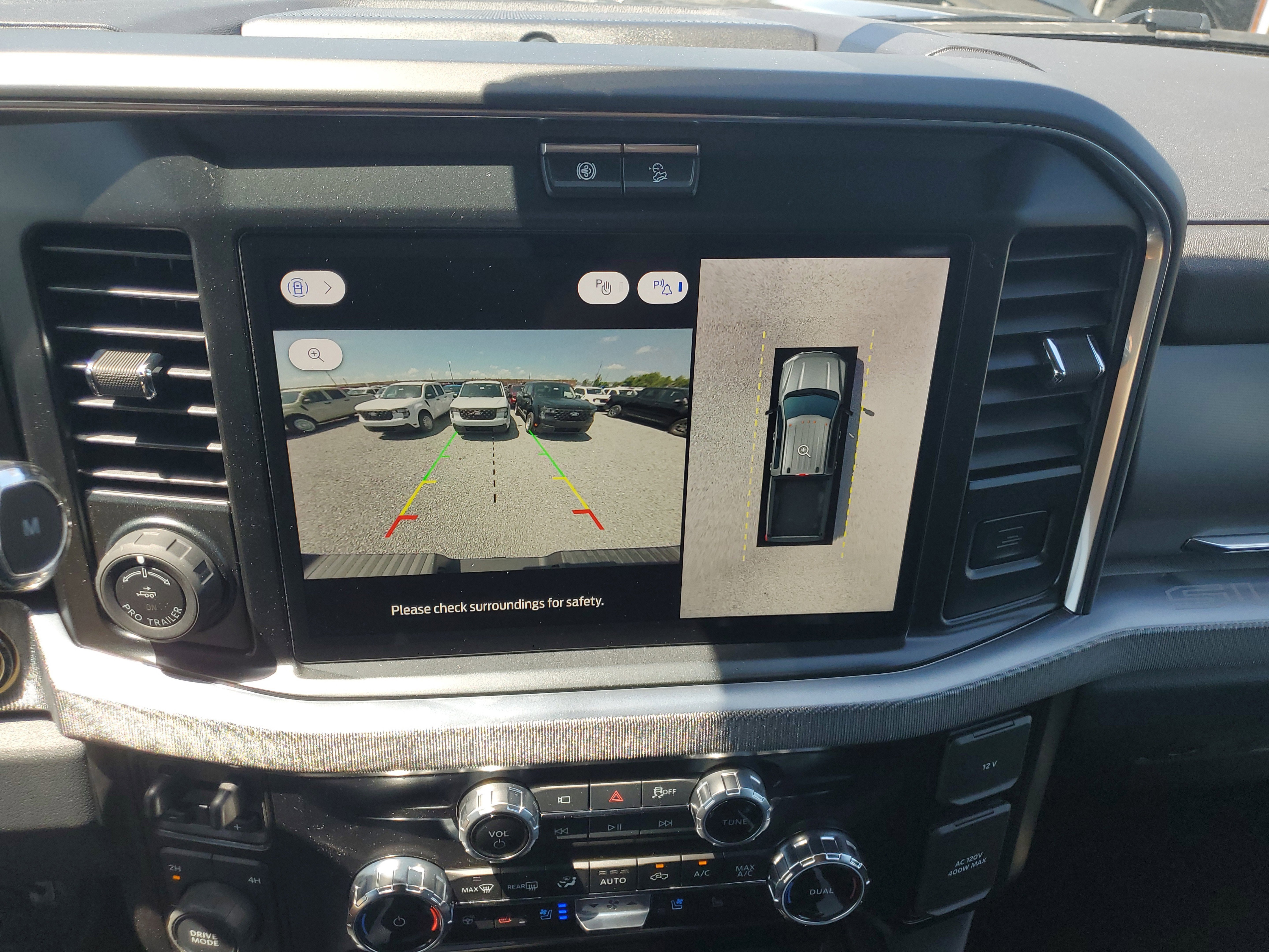 New 2025 Ford F350 Platinum w/ FX4 Off-Road Package image 17