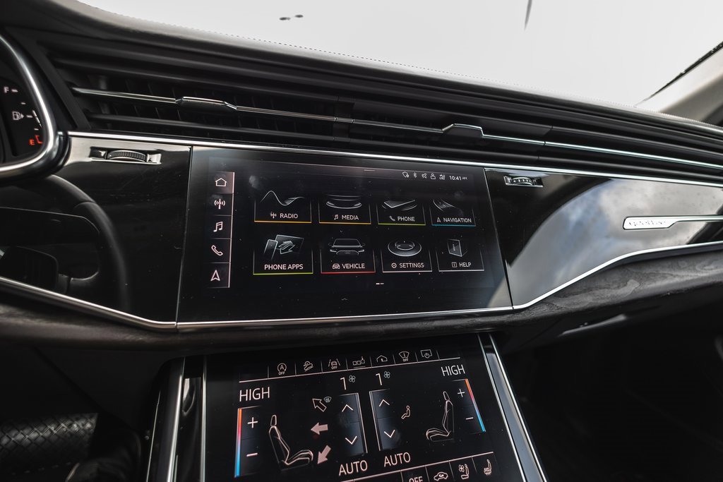 Used 2019 Audi Q8 Prestige w/ Adaptive Chassis Package image 14