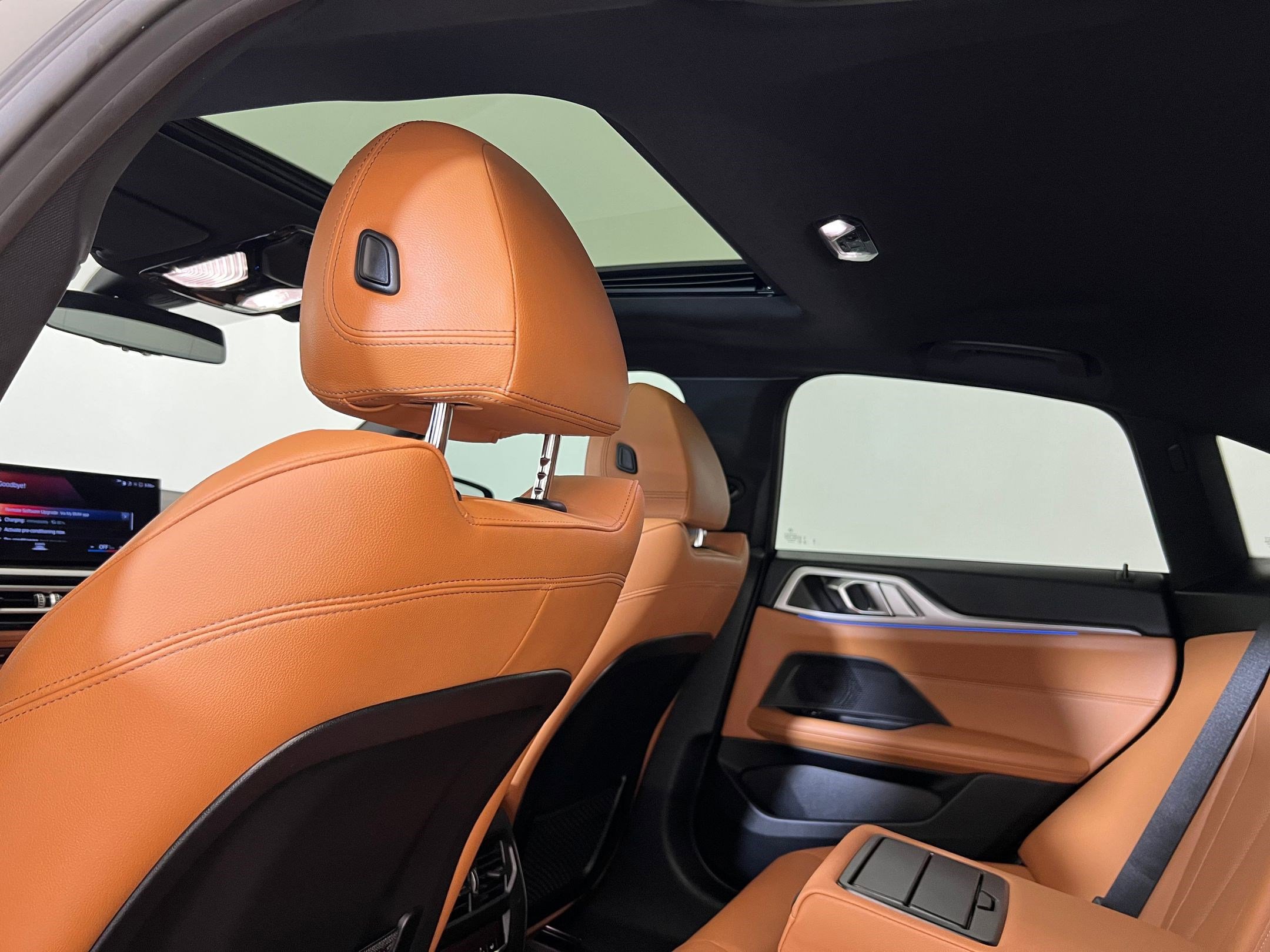 Used 2023 BMW i4 eDrive35 w/ Premium Package image 33