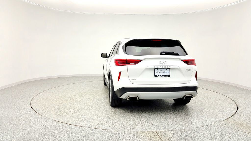 Used 2019 INFINITI QX50 Pure image 5