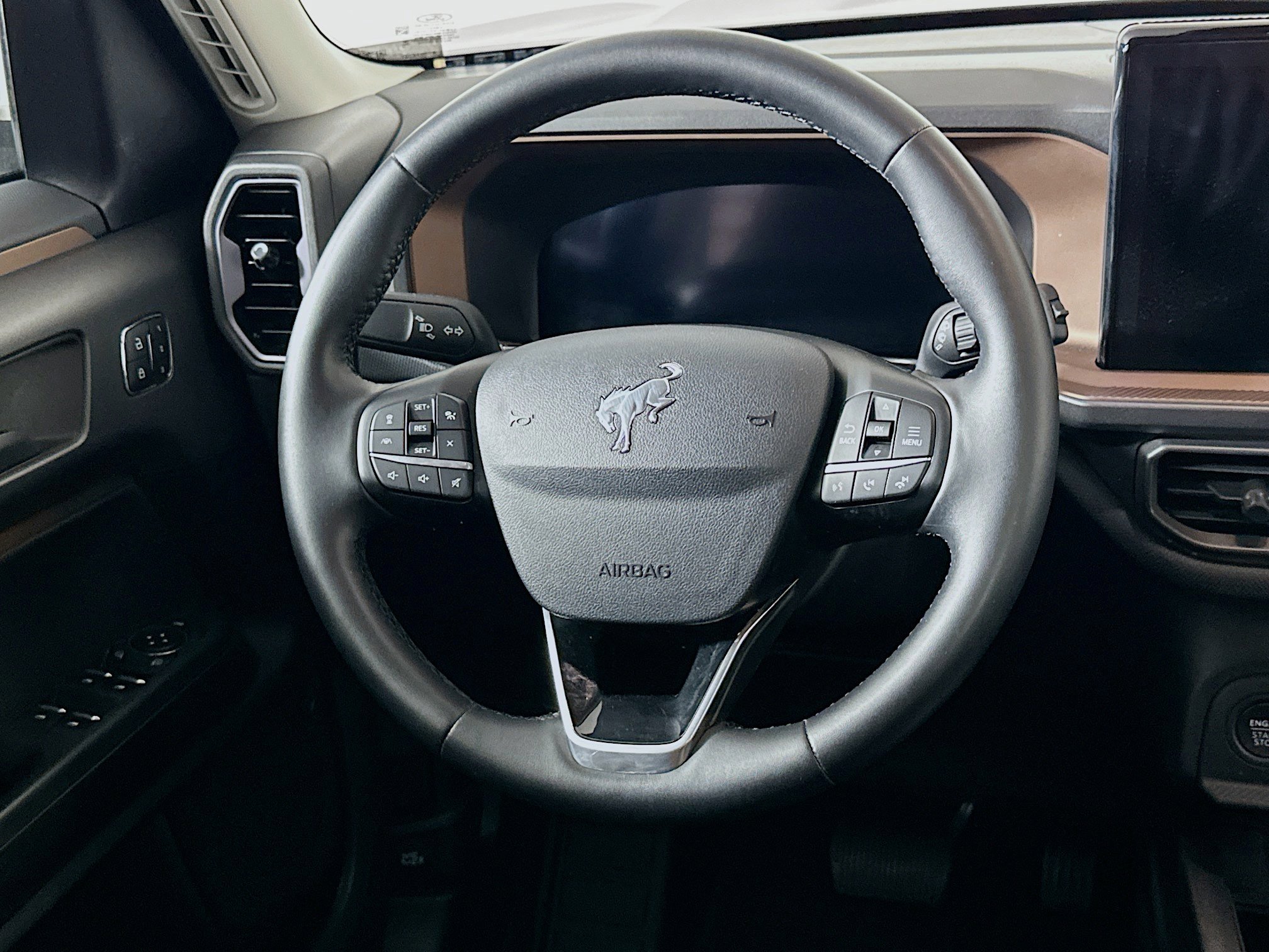 Used 2025 Ford Bronco Sport Outer Banks w/ Outer Banks Tech Package+ AWD/4WD image 18