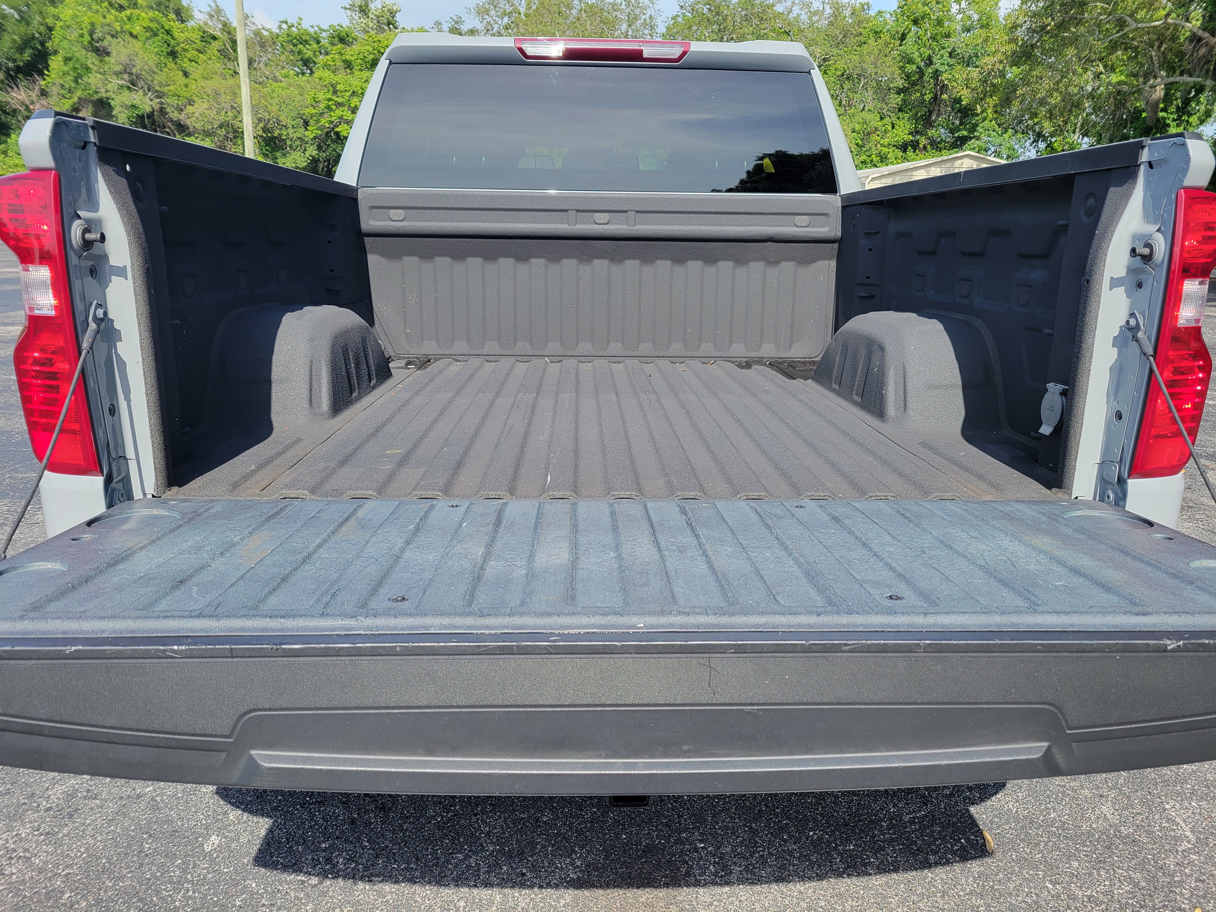 Certified 2024 Chevrolet Silverado 1500 Custom w/ Turbomax Blackout Package RWD image 8