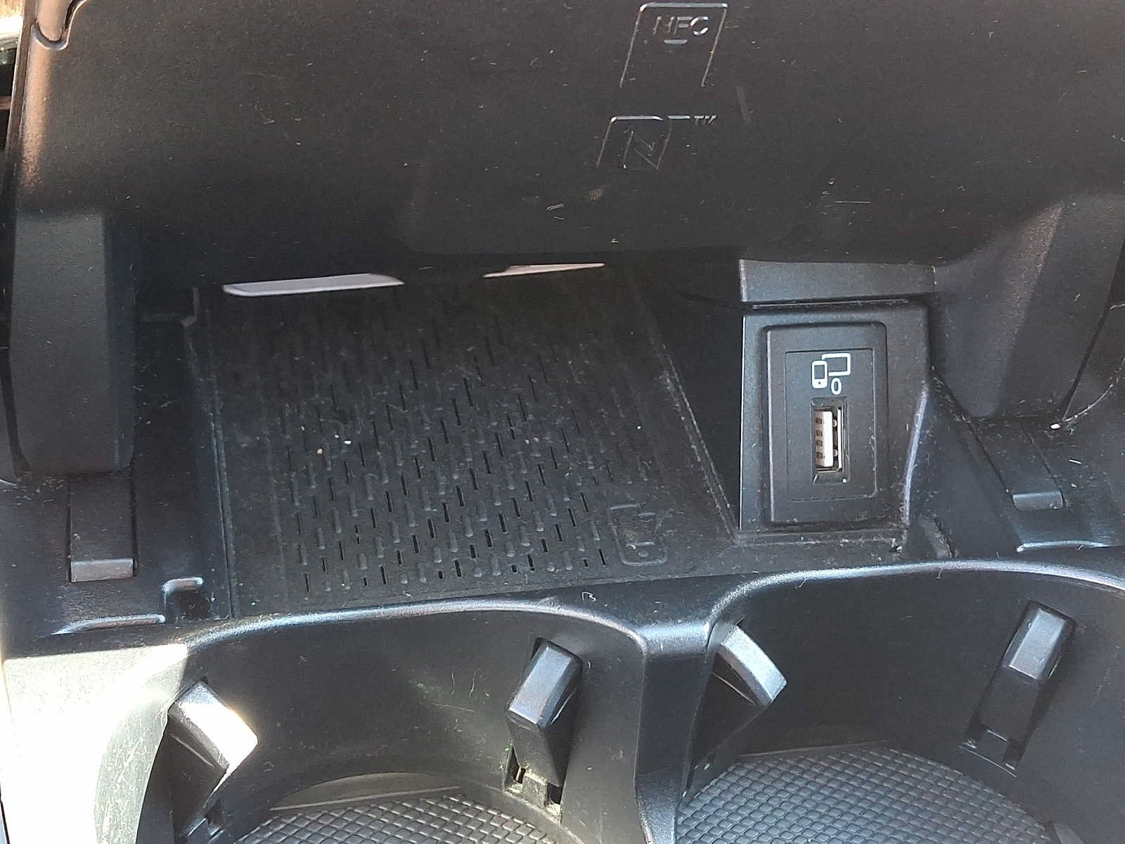 Used 2019 Mercedes-Benz C 300 4MATIC Sedan image 24