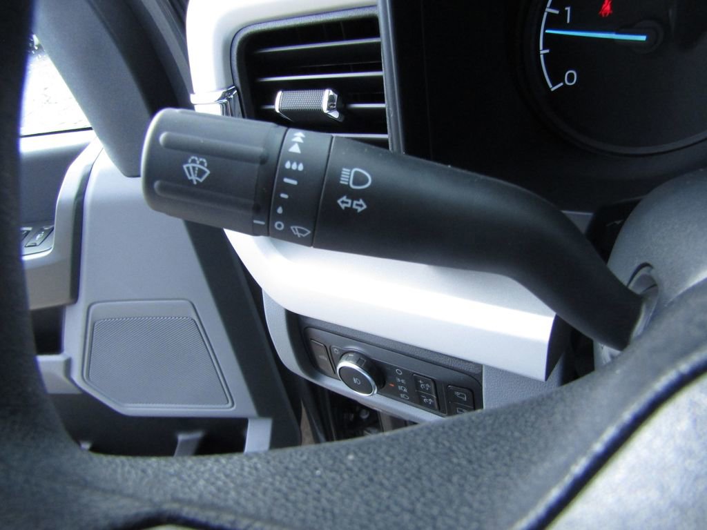 New 2026 Ford F250 XLT image 25