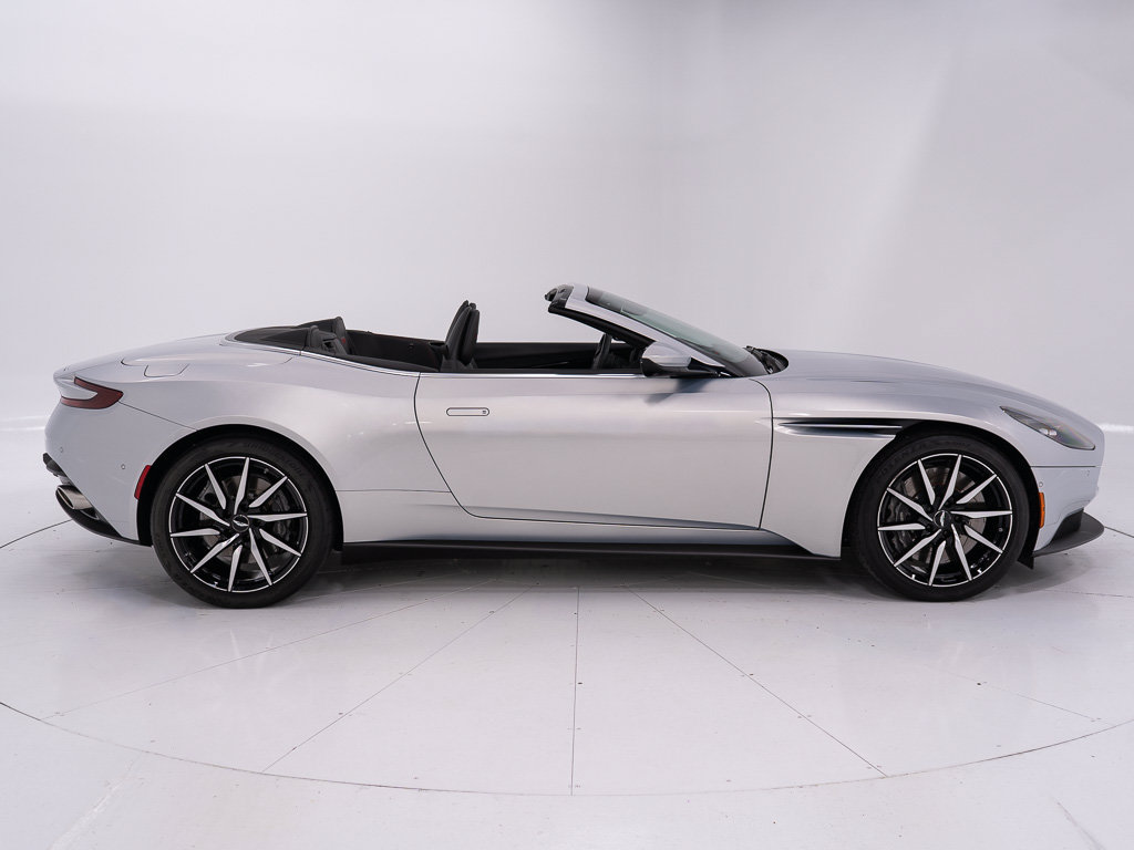 Used 2020 Aston Martin DB11 Volante RWD image 6