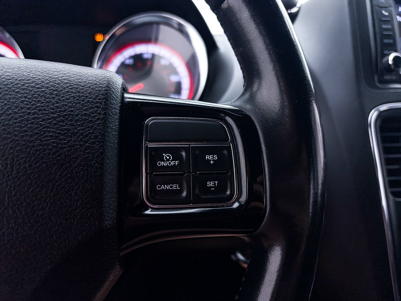 Used 2020 Dodge Grand Caravan SE FWD image 21