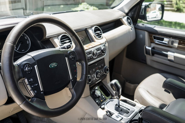 Used 2012 Land Rover LR4 HSE LUX AWD/4WD image 24