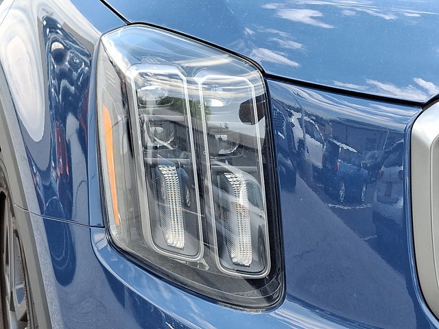 Used 2023 Kia Telluride EX X-Line AWD/4WD image 9
