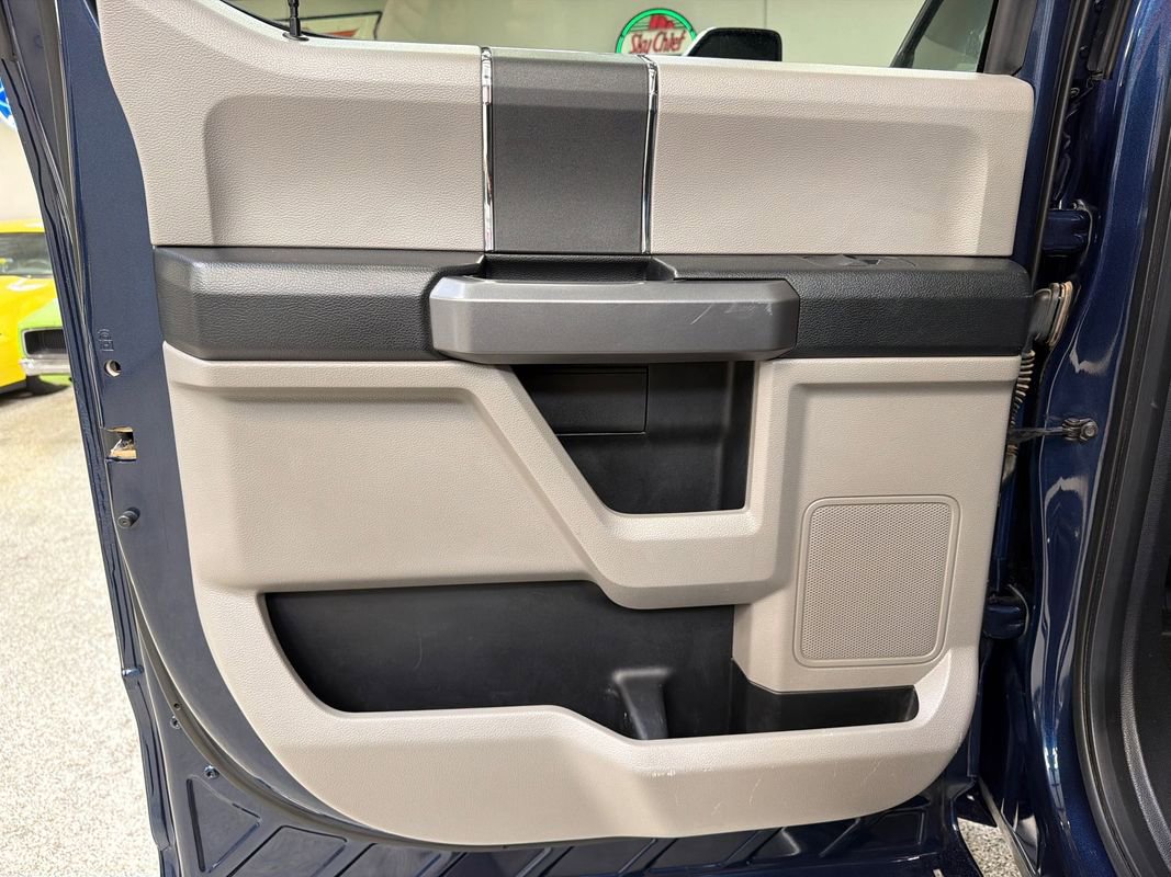 Used 2017 Ford F250 XLT w/ XLT Value Package AWD/4WD image 25