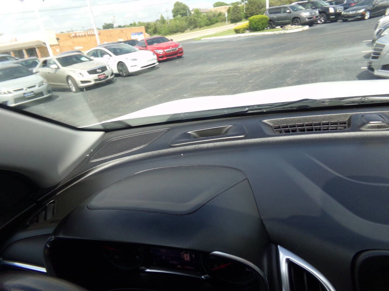 Used 2021 Chevrolet Equinox LT image 44