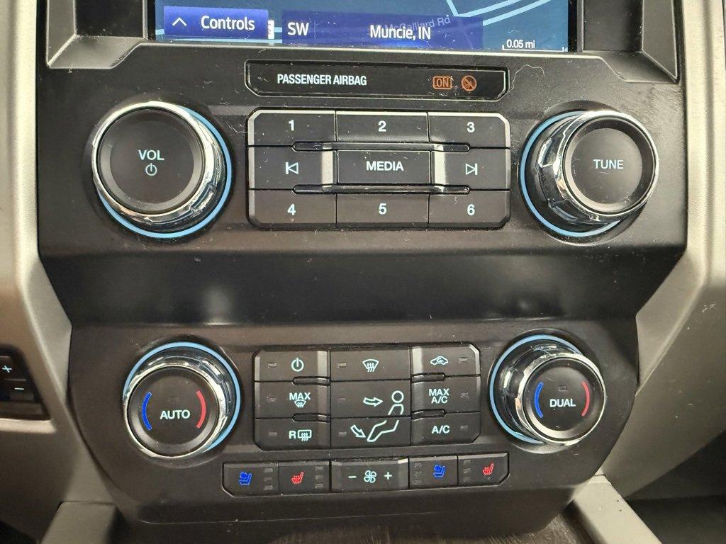 Used 2021 Ford F250 Lariat w/ Lariat Ultimate Package image 29