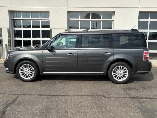 Used 2018 Ford Flex SEL w/ Class III Trailer Tow Package AWD/4WD image 3