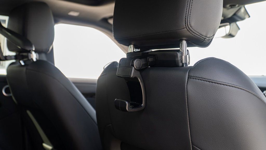 Used 2025 Land Rover Range Rover Evoque S image 23