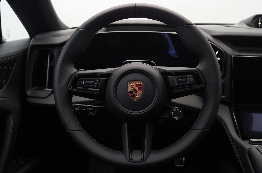 New 2026 Porsche Cayenne Electric Coupe AWD/4WD image 16