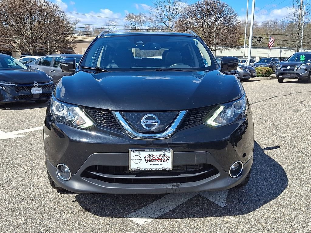 Used 2019 Nissan Rogue Sport SL w/ Premium Package image 3